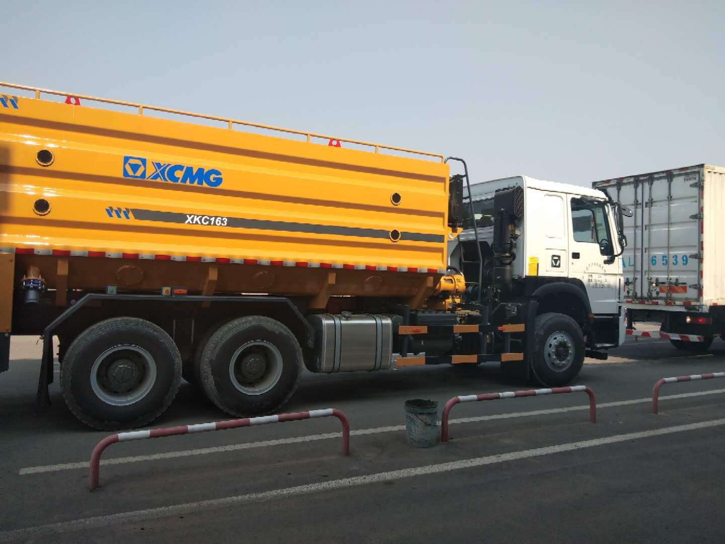 智能型瀝青撒布車的車型優勢！